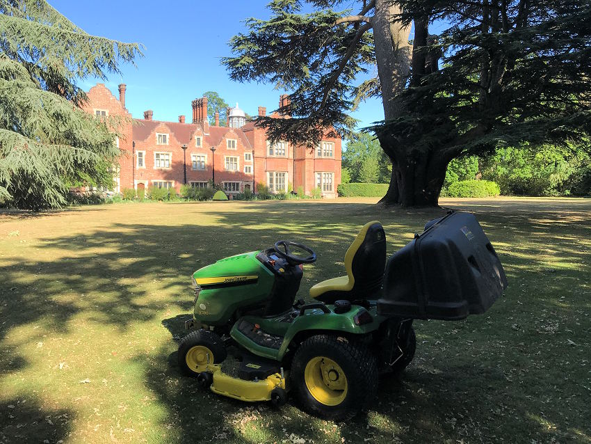 Commercial Groundcare | Hedge Cutting and Garden Services in Colchester Essex gallery image 1